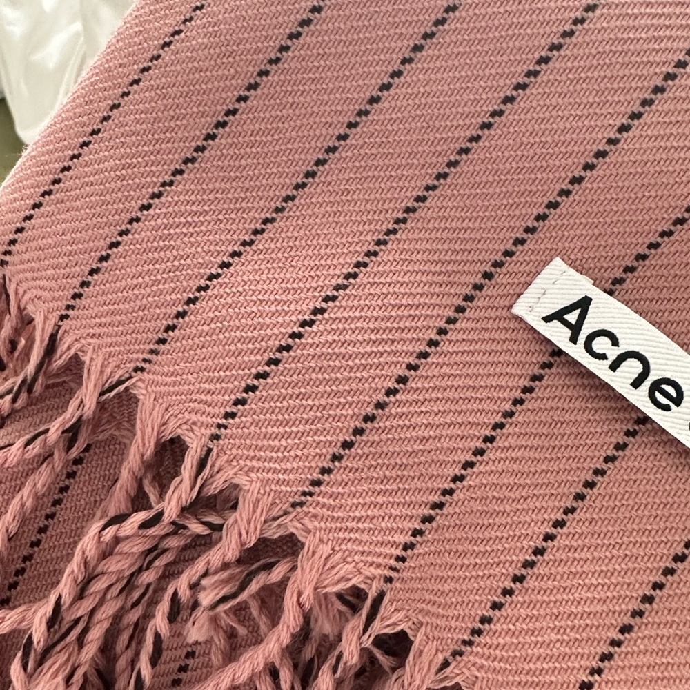 Acne studio scarf - Picture 2 of 3